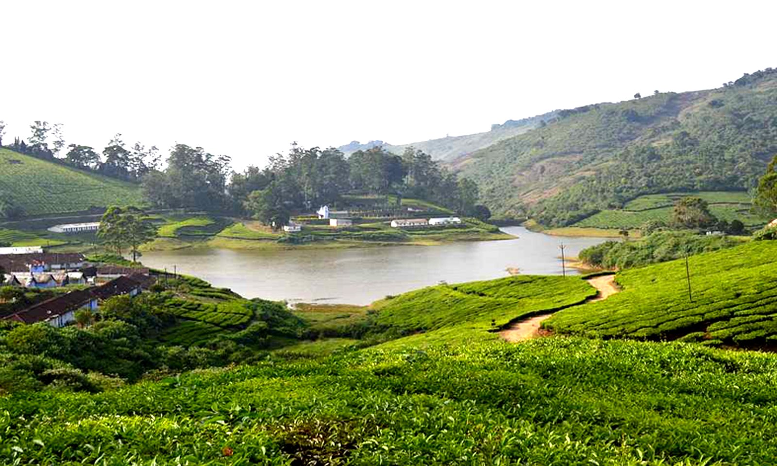 7 Top Tourist Spots In Meghamalai Hilltop