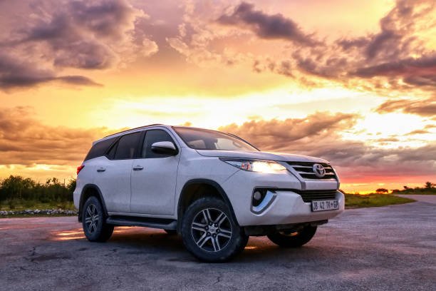 Premium Fortuner Vehicle Service with Rengha Travels and Best Packages from Rengha Holidays