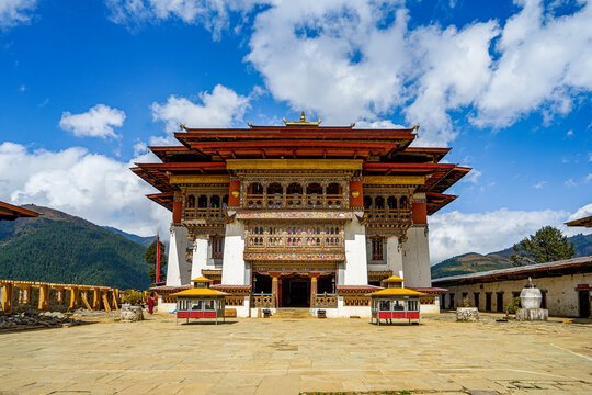 Bhutan  tour packages, dubai tour package from chennai,thailand tour package from chennai,goa tour package from chennai,kashmir tour packages from chennai
