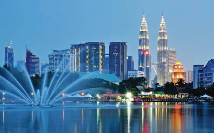 Awesome Malaysia 3N 4D , dubai tour package from chennai,thailand tour package from chennai,goa tour package from chennai,kashmir tour packages from chennai
